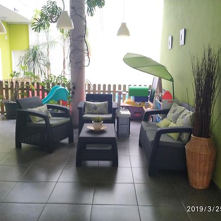 Apartamentos El Patio Los Llanos De Aridane Eksteriør billede