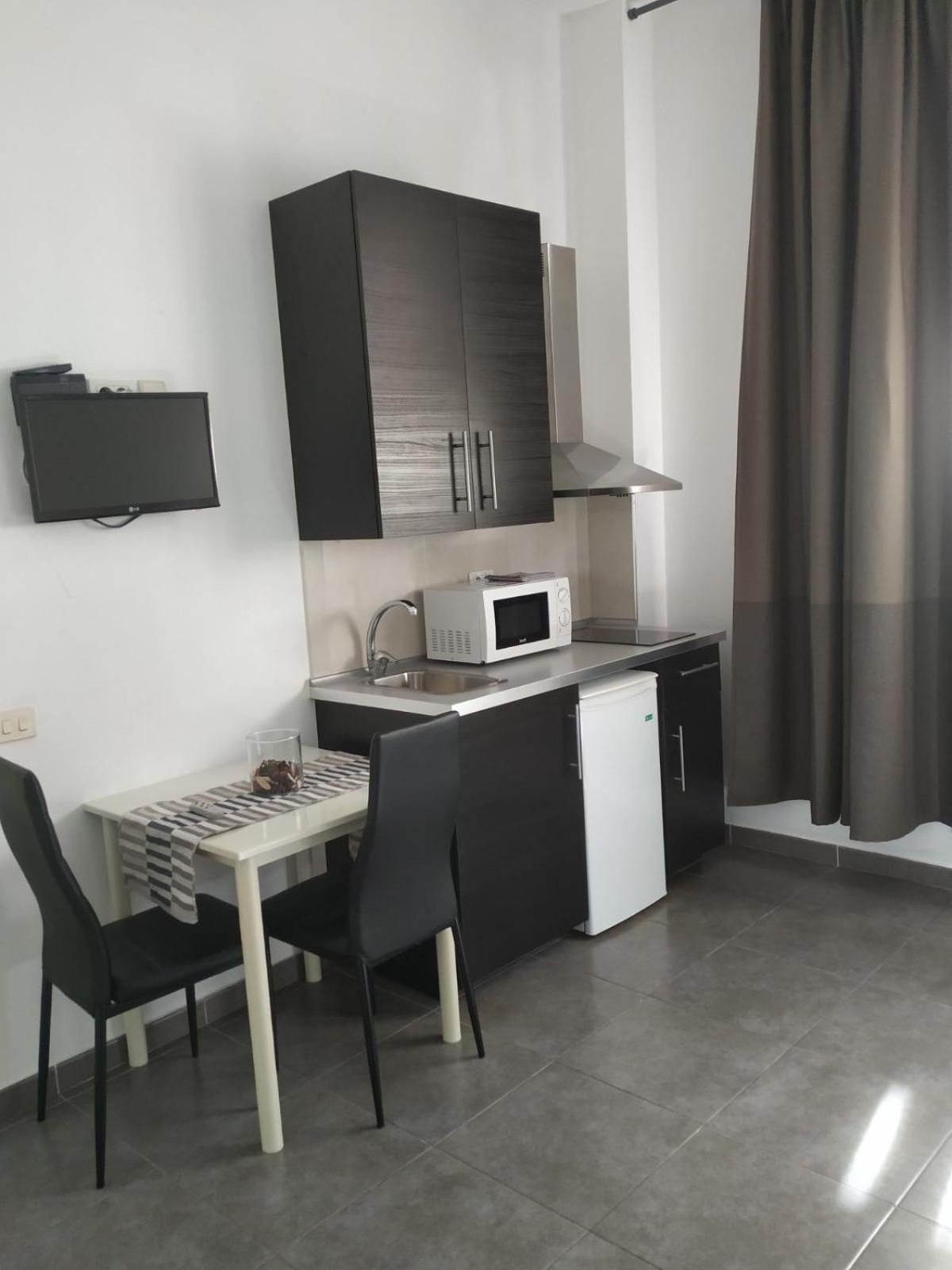 Apartamentos El Patio Los Llanos De Aridane Eksteriør billede