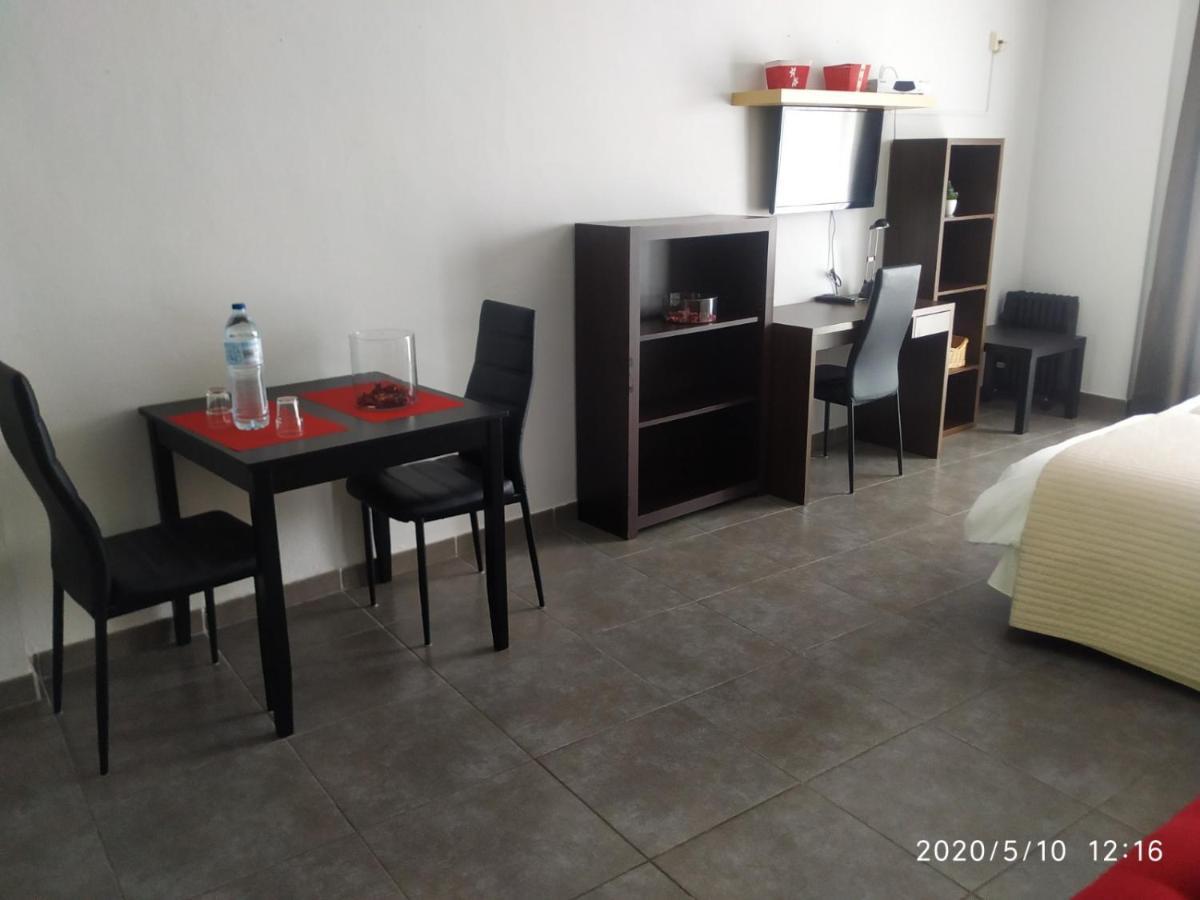 Apartamentos El Patio Los Llanos De Aridane Eksteriør billede