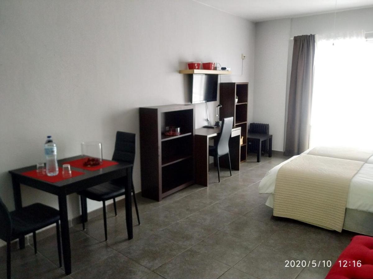 Apartamentos El Patio Los Llanos De Aridane Eksteriør billede
